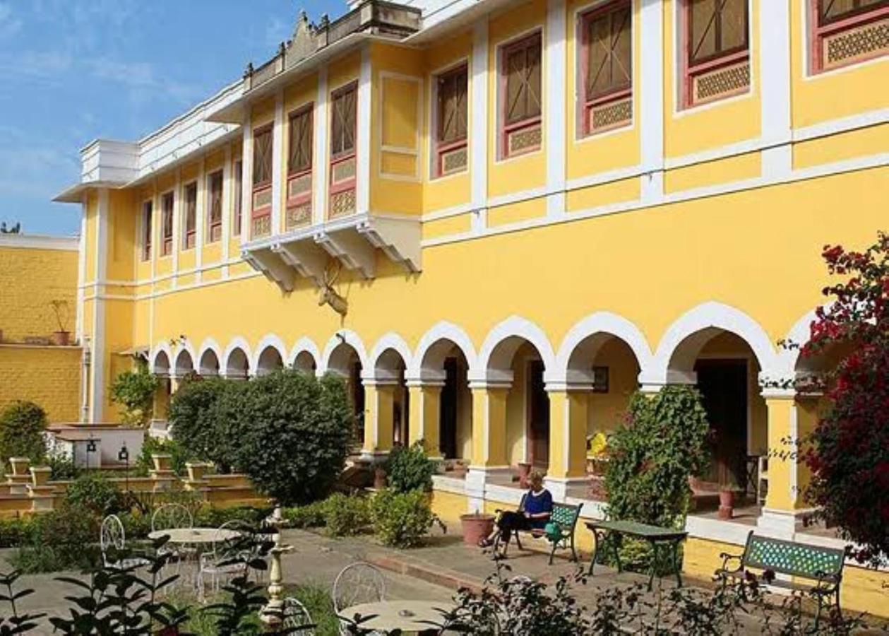 Bhanwar Vilas Palace Karauli Exterior foto