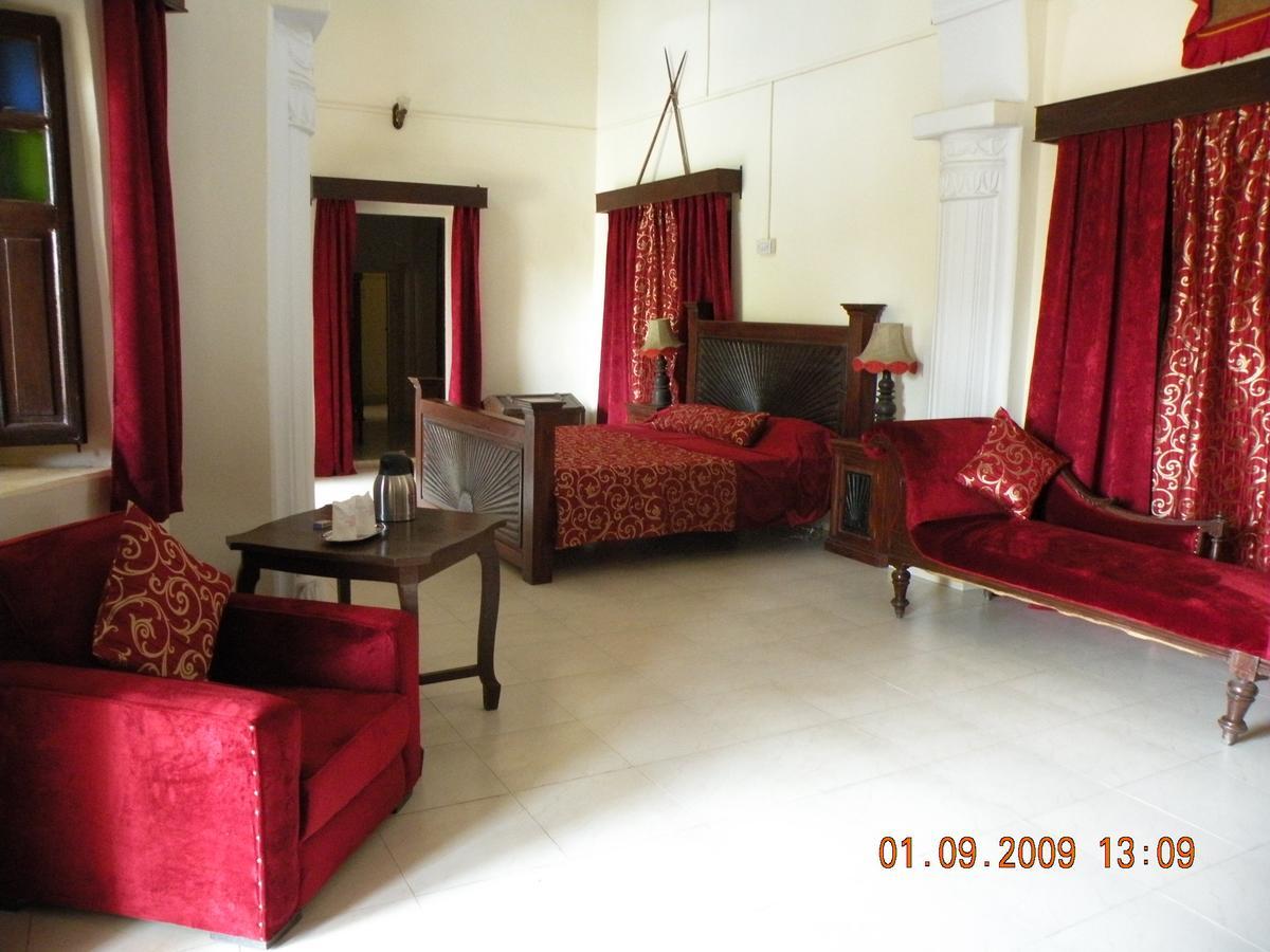 Bhanwar Vilas Palace Karauli Exterior foto